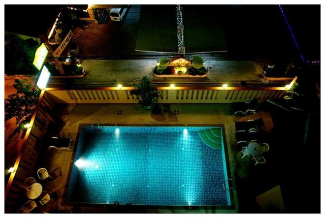 Soi2Inn Pattaya Exteriör bild